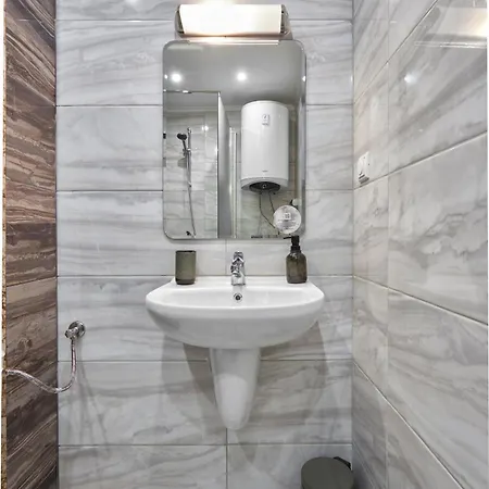 Private 1-bd With Balcony In By Flat Mаnаger